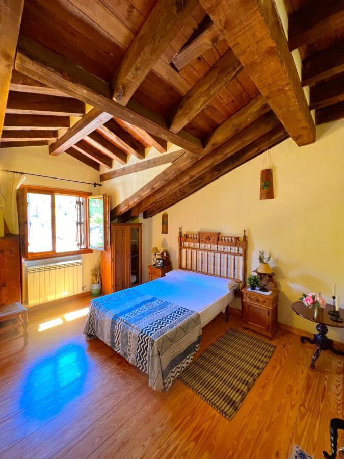 Hotel Rural La Huerta Montejo de la Vega de la Serrezuela Buitenkant foto