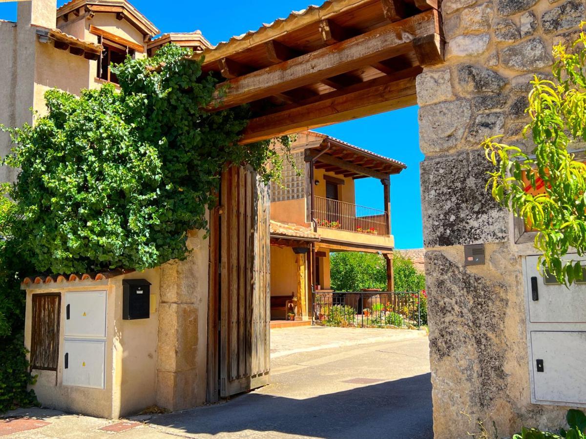 Hotel Rural La Huerta Montejo de la Vega de la Serrezuela Buitenkant foto